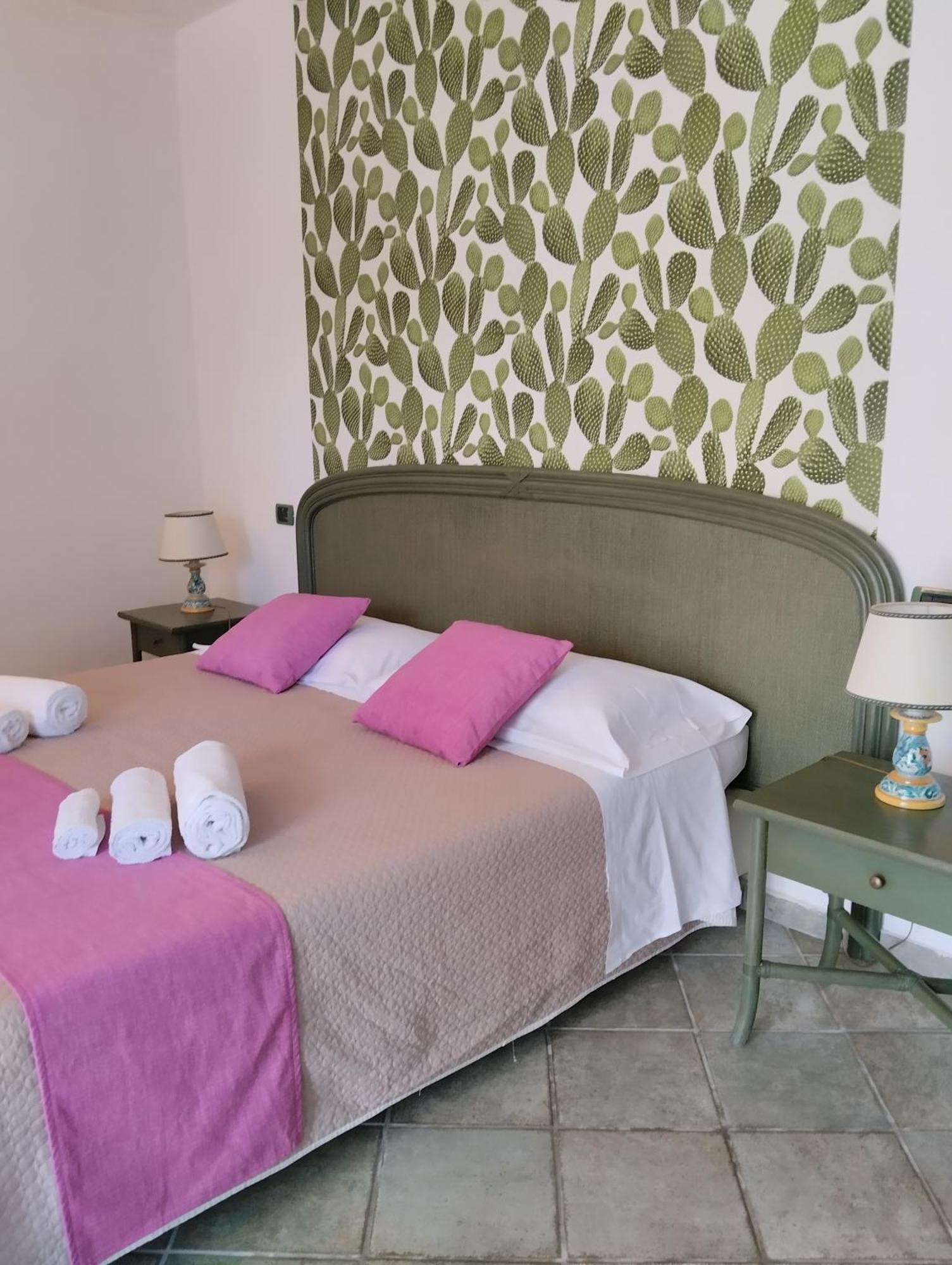 Valle Di Mare Country Resort Фонтане-Бьянке Экстерьер фото